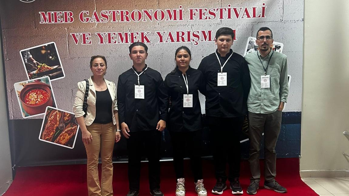 MEB Gastronomi Festivali ve Yemek Yarışmasına Katılım Sağladık